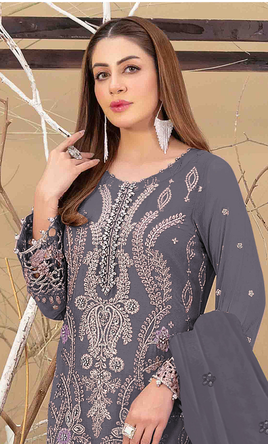 Nayra - Fox Georgette Embroidered Suit Set